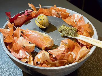 טרטר של שרימפס עם קוויאר מהדן | צילום: אסי חיים yk13961714