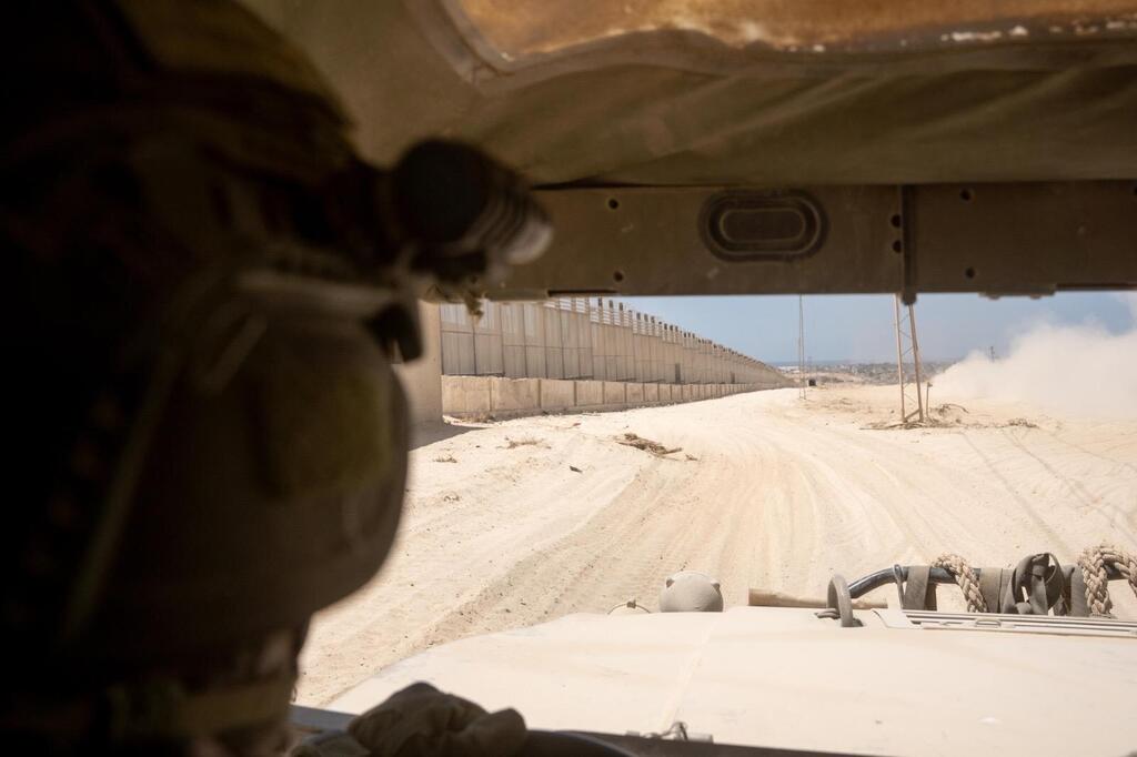ציר פילדלפי (צילום: דובר צה"ל) יוסי יהושוע בציר פילדלפי ברפיח, רצועת עזה