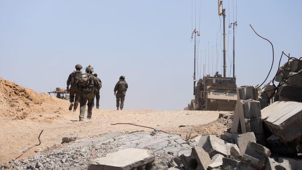IDF troops at the Philadelphi Corridor along the Gaza-Egypt border (Photo: IDF) יוסי יהושוע בציר פילדלפי ברפיח, רצועת עזה