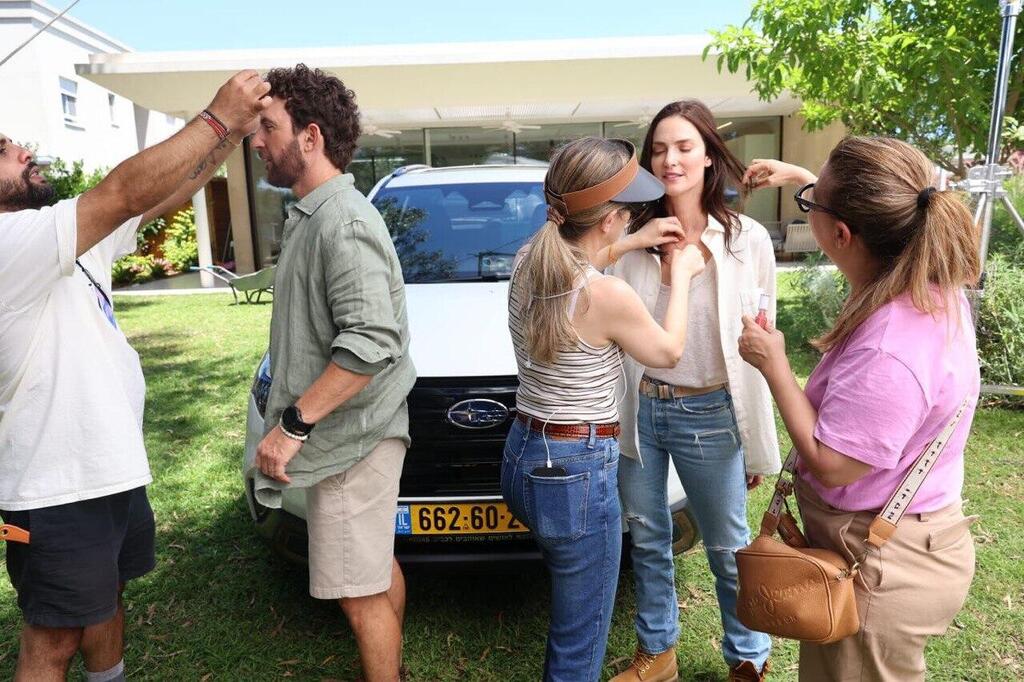 טאצ' אפ אחרון (צילום: רפי דלויה) יעל גולדמן אורי פפר קמפיין סובארו