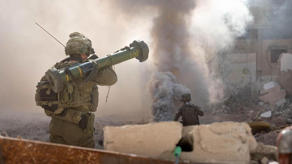 IDF forces in the Gaza Strip (Photo: IDF Spokesperson's Unit) תיעוד דובר צה"ל שיגור ארגון טרור הטרור גא"פ הומניטרי חאן יונס רצועת עזה מלחמה מלחמת חרבות ברזל חיל האוויר תקיפה אמצעי לחימה כוחות אוגדה 99 חטיבת גבעתי