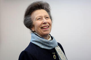 Princess Anne hospitalized with concussion after being hit by a horse