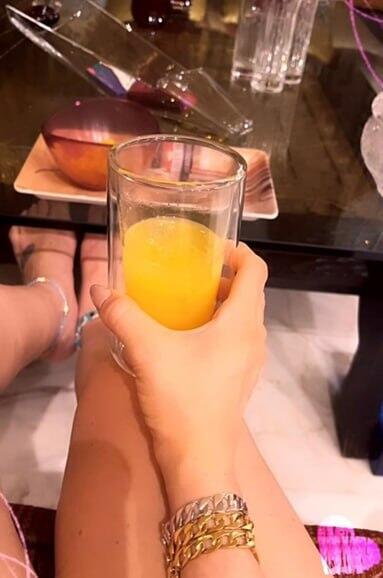 Drinking at home because Mohammad Raad doesn't like outings ביקורת ברשתות החברתיות על מוחמד רעד