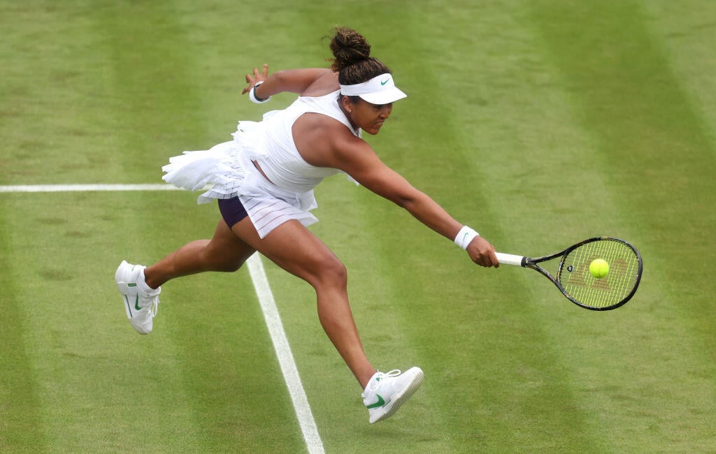 אוסקה והחצאית המיוחדת (צילום: M. Haffey/Getty Images) אוסקה והחצאית המיוחדת
