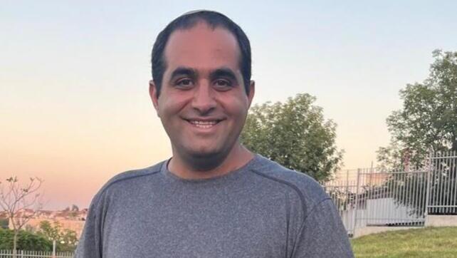 ישי צ'קוטאי. קנה מתלה לעציץ ונעשק ב־ 6,800 שקל (צילום: אלבום משפחתי) yk13987752