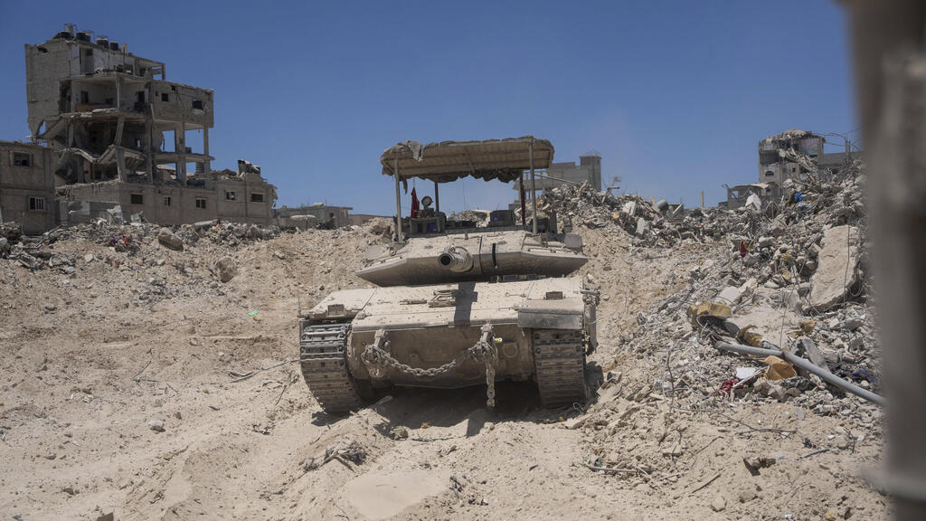 כוחות צה"ל פועלים ברפיח (צילום: AP Photo/Ohad Zwigenberg, Pool) כוחות צה"ל ברפיח