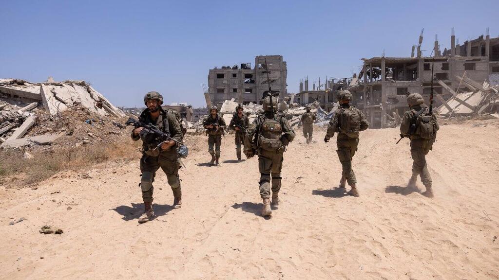 IDF troops operating in Shijaiyah (Photo: Tal Shahar) הצטרפנו לכוחות צה"ל בשג'אעיה