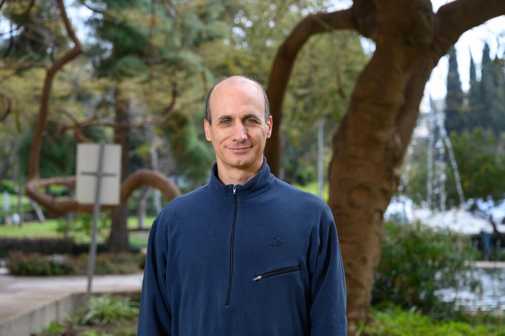פרופ' ניר גוב