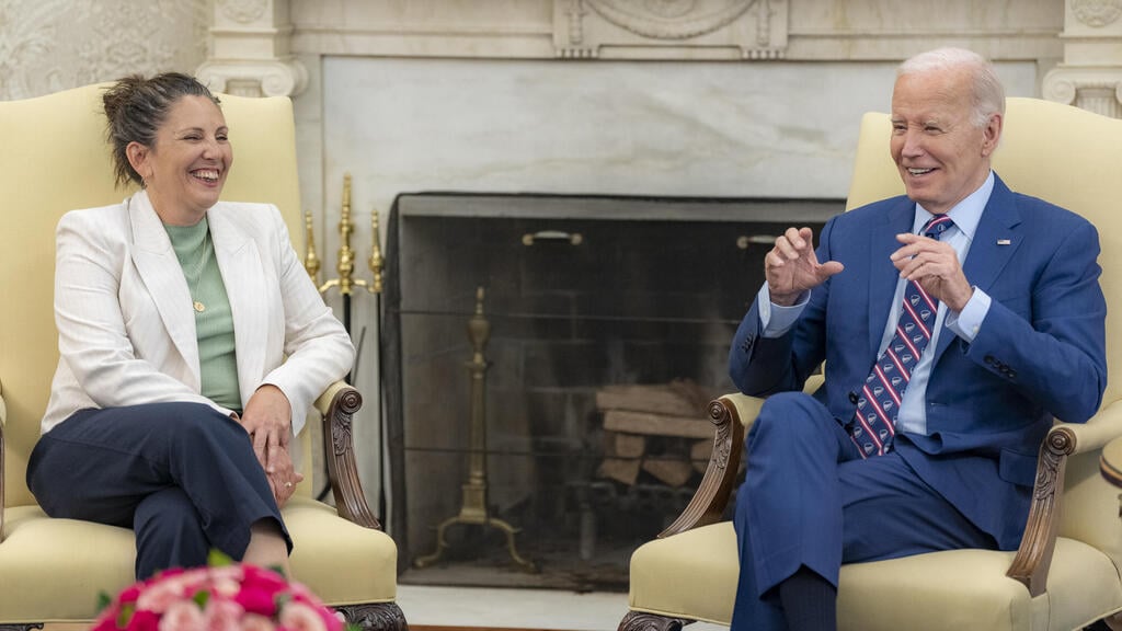 Liat Atzili meets with US President Joe Biden at the White House ביידן ואצילי בבית הלבן