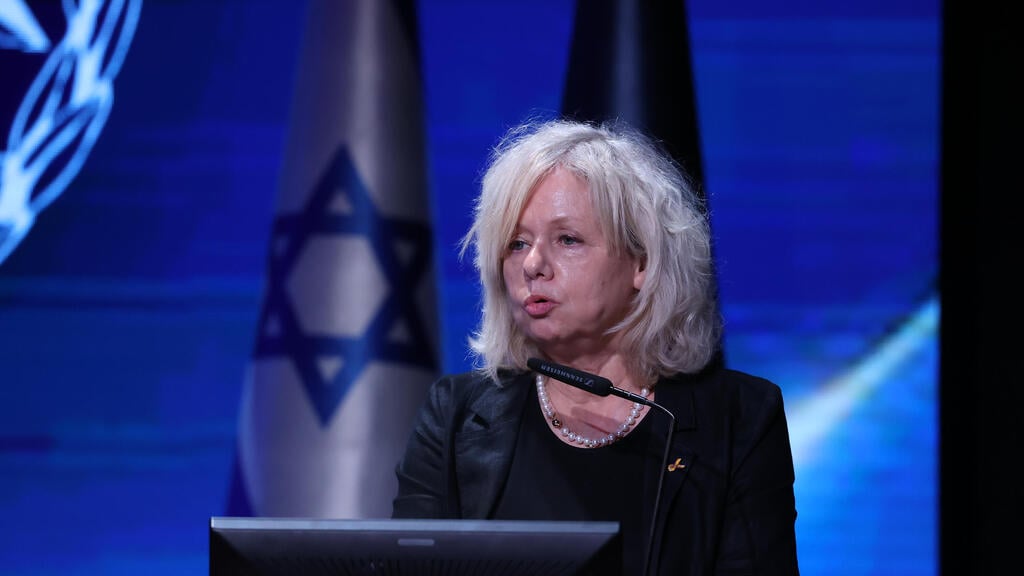 היועצת המשפטית לממשלה בהרב-מיארה (צילום: עמית שאבי) טקס פרידה ממפכ"ל המשטרה