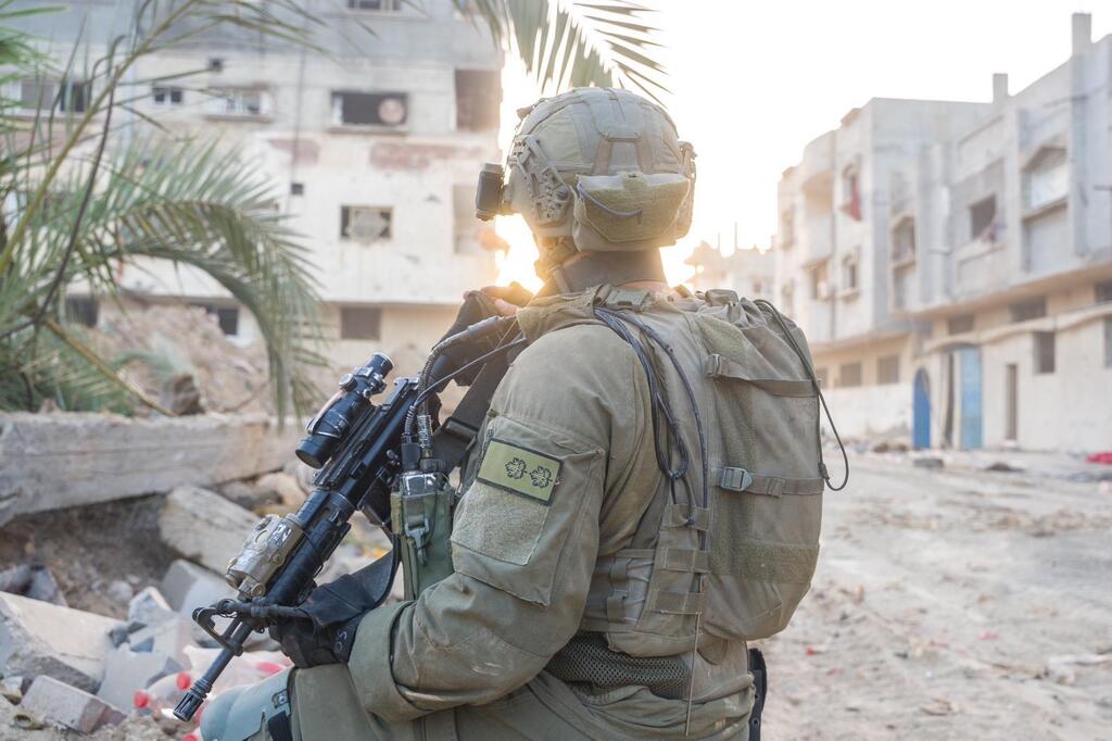 כוחות צה"ל ברפיח (צילום: דובר צה"ל) תיעוד: כוחות אוגדה 162 מחסלים חוליית מחבלים חמושים ב-RPG ברפיח שבמרכז הרצועה