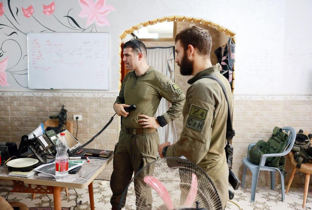 לא צריך דמיון מפותח כדי להבין למה שימשה הדירה הזאת, בפאתי רפיח (צילום: דנה קופל) נאור בובליל
