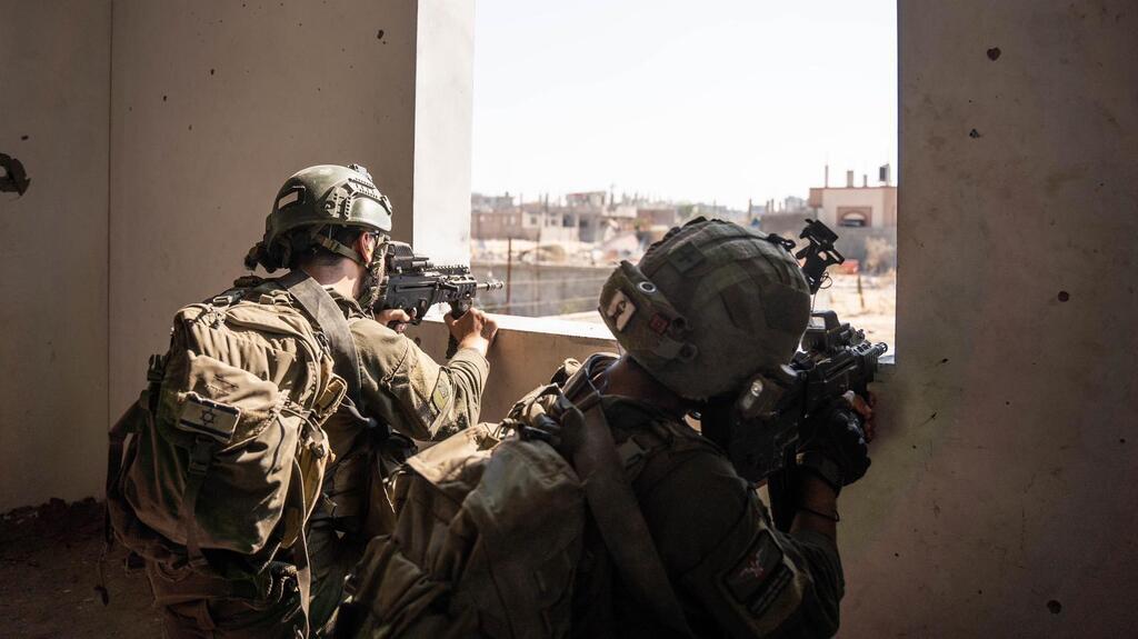 IDF troops in Gaza (Photo: IDF Spokesperson's Unit) תיעוד מתקיפות צה"ל ברצועת עזה מרחב רפיח