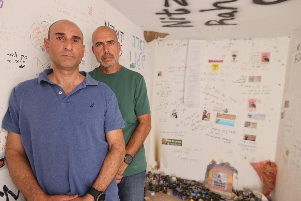 ''ריח המוות ליווה אותי עוד שבועות''. גל חורב ורונן כהן (צילום: גדי קבלו) גל חורב ורונן כהן