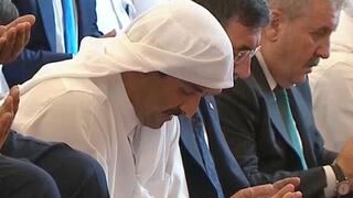 =תפילות בהלוויתו של איסמעיל הנייה