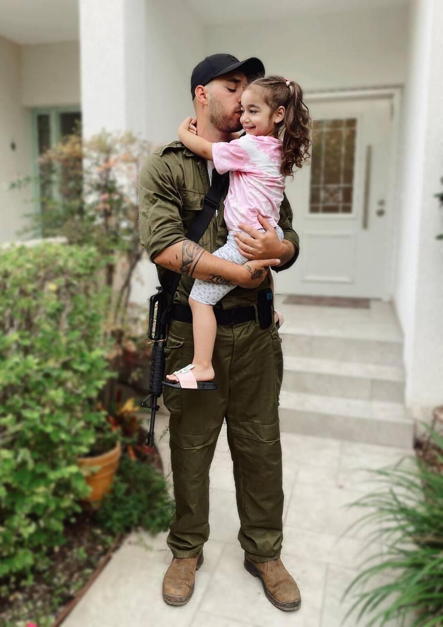 "צריך להטיל עליהם סנקציות". מיתר דימיטשטיין מיתר דימיטשטיין