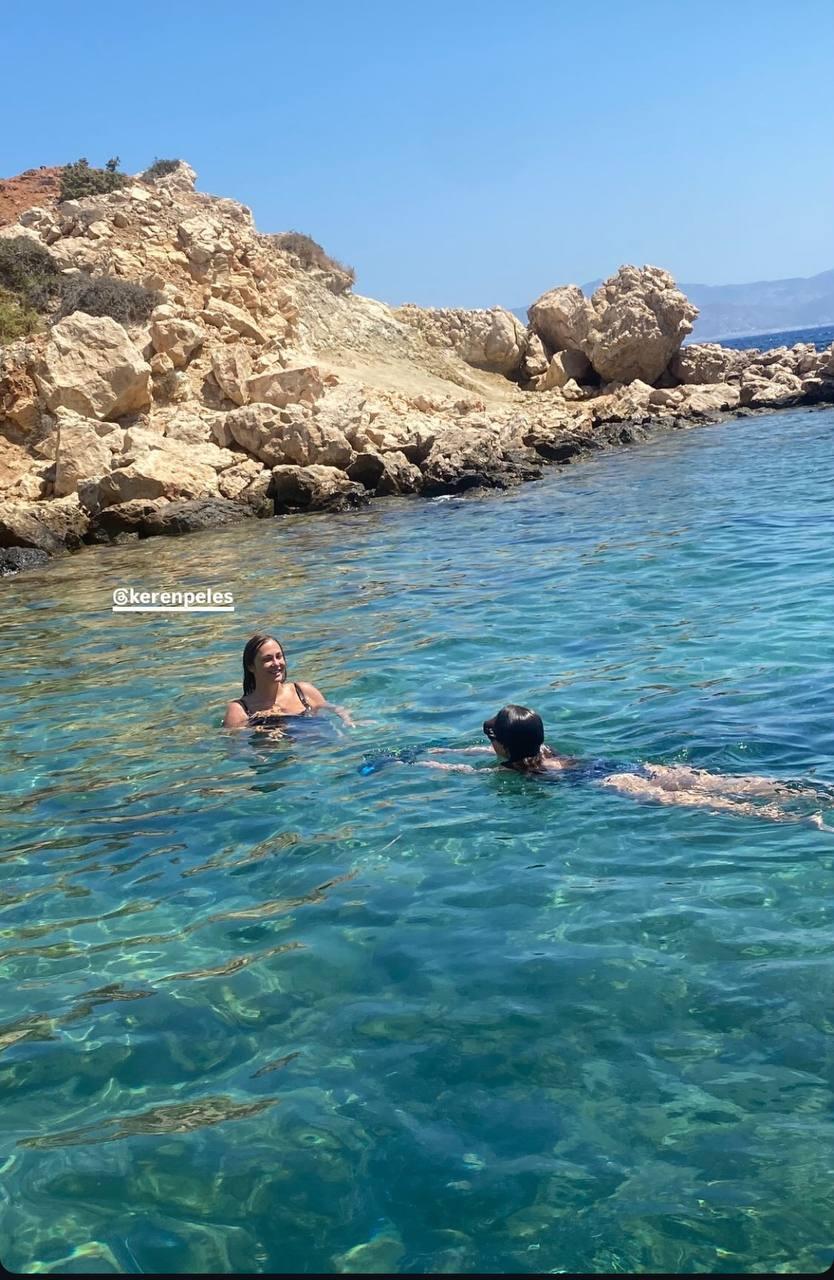 קרן פלס חופשה משפחתית ביוון