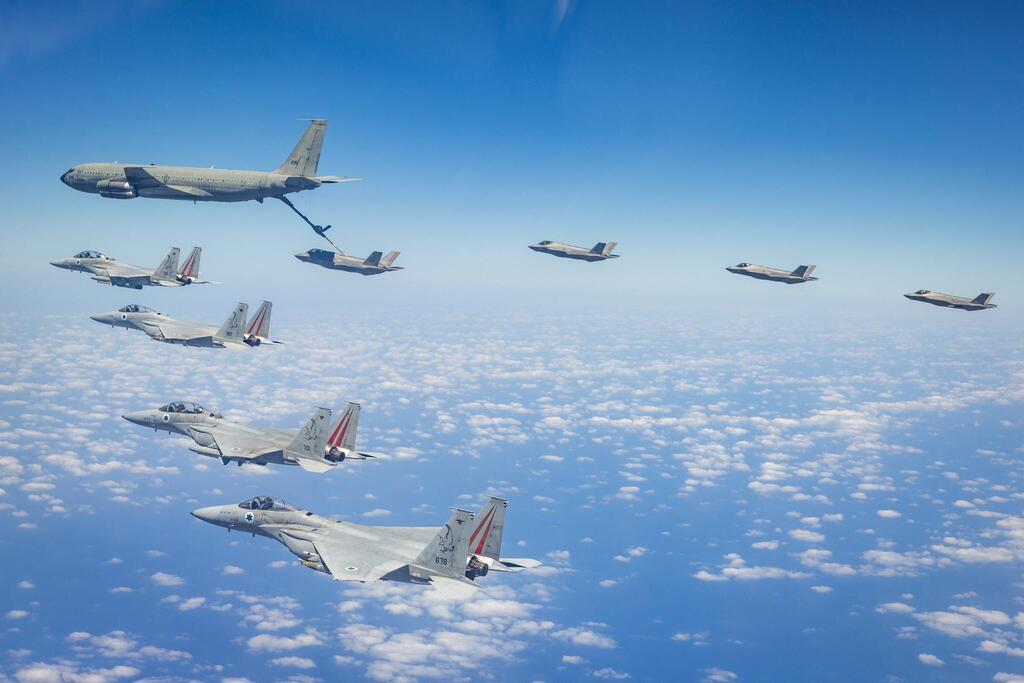 Israeli Air Force (Photo: IDF Spokesperson's Unit) תרגיל תדלוקים אווירים ומטוסי קרב