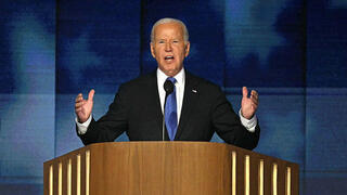 ביידן בוועדה הדמוקרטית בשיקגו ביידן בוועדה הדמוקרטית בשיקגו