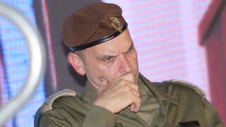 אלוף שלומי בינדר בטקס חילופי מפקד ראש אמ"ן