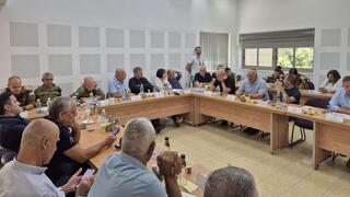 ישיבת ראשי הרשויות עם שר החינוך יואב קיש