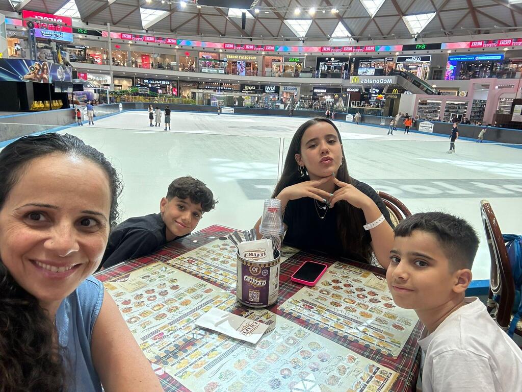 ענבל מידן וילדיה (צילום: ענבל כהן מידן) ענבל מידן וילדיה