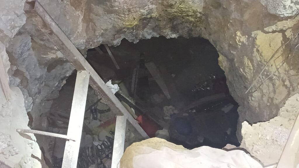 מסתור אמל"ח תת-קרקעי (צילום: דובר צה"ל) מחבוא אמצעי הלחימה שאותר בג'נין