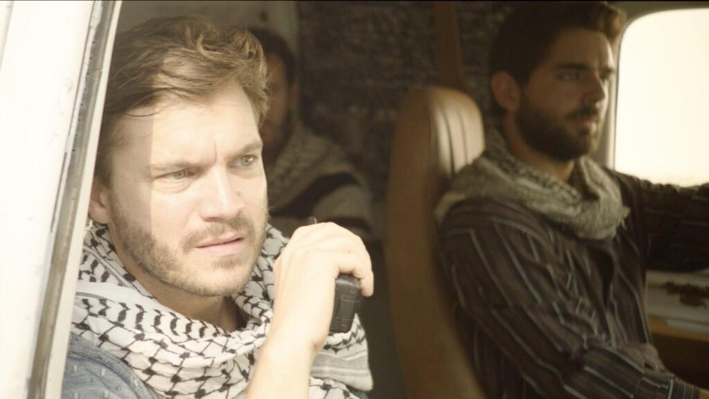 אמיל - סליחה, "איתן" - מה אתה עושה פה? מתוך "המהנדס" (צילום: בארי מרקוביץ', באדיבות סרטי יונייטד קינג) מתוך "המהנדס"