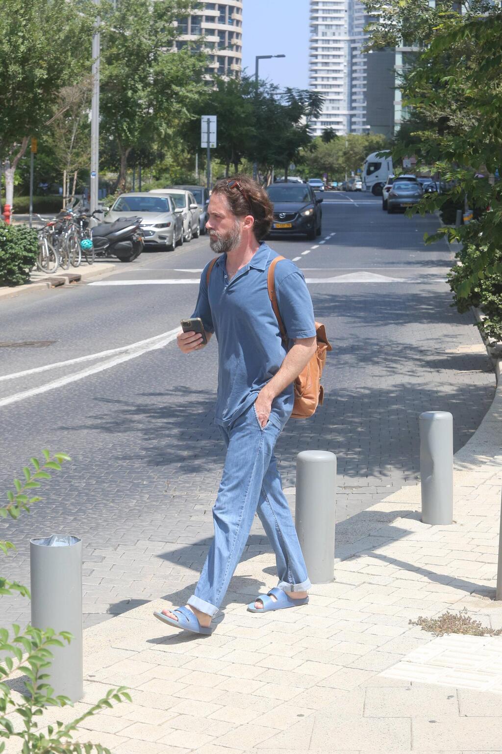 תום אבני פפראצי