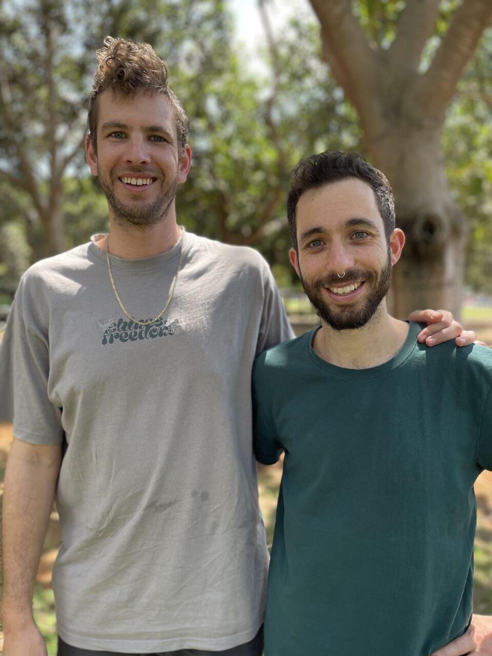 טל קפלן ונמרוד איווניר מ"נקודת מפגש" (צילום: אסף בר עוז) טל קפלן ונמרוד איווניר