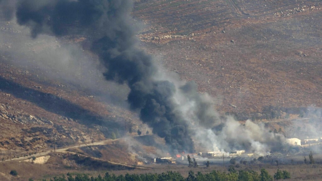 IDF strikes in Lebanon (Photo: AP/ Hussein Malla) אל חיאם