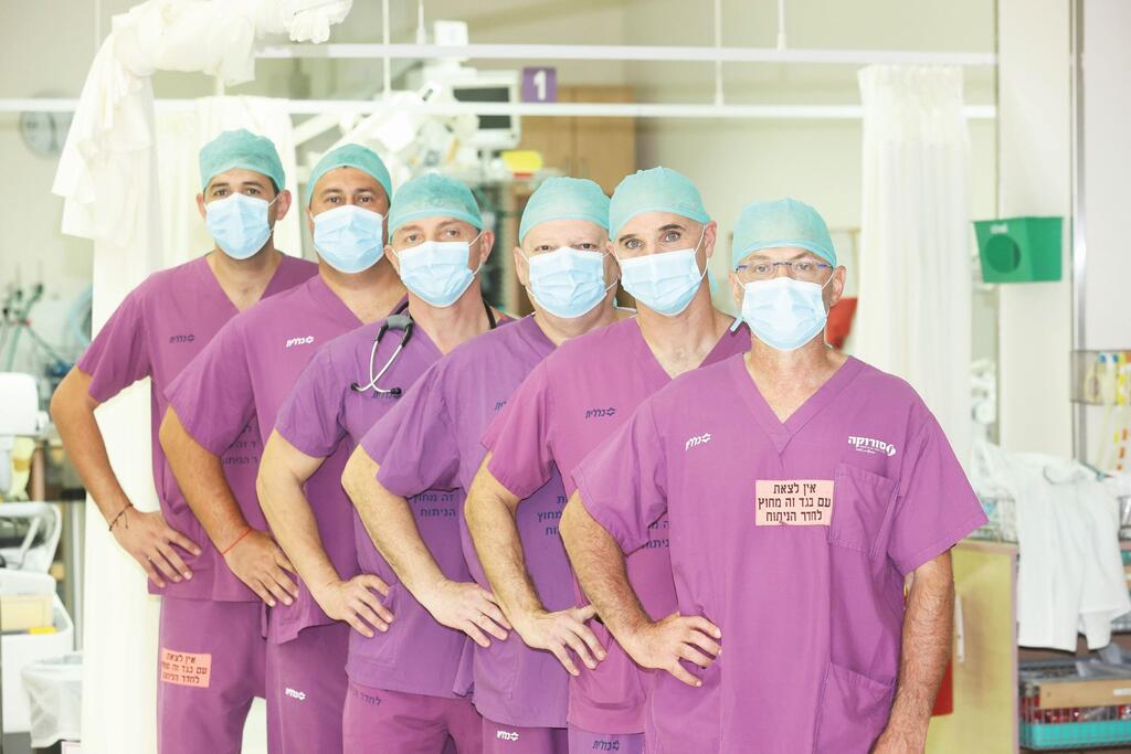 Shortage of doctors is harming Be'er Sheva (Photo: Gadi Kabalo) הרופאים שנלחמים ביחידת 669, במדי בית החולים סורוקה