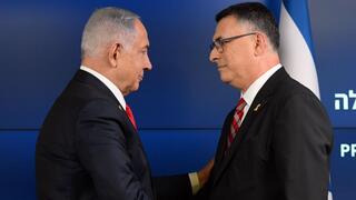 בנימין נתניהו וגדעון סער מודיעים על הצטרפותו של סער לממשלה