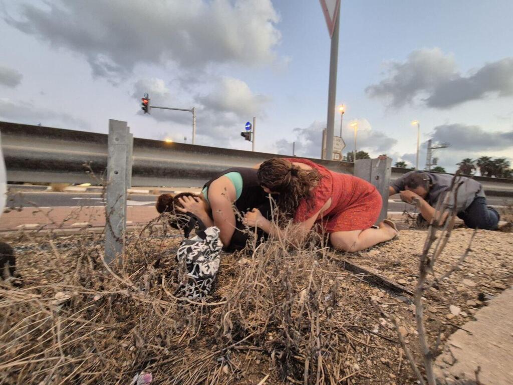 אזעקה ליד עכו (צילום: יואב קרן ) אזעקה ליד עכו