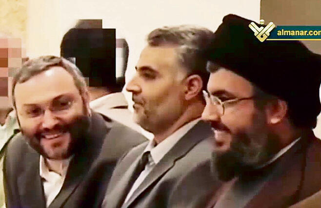 נסראללה עם סולימאני ומורנייה. חוגגים את "הניצחון האלוהי" yk14101645
