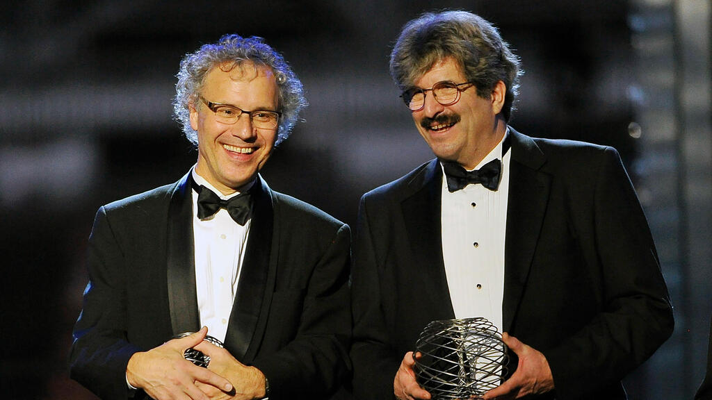 Gary Ruvkun and Victor Ambros (Photo: Steve Jennings/Getty) זוכי פרס נובל לרפואה 2024 פרופ' ויקטור אמברוז ופרופ' גארי רובקון