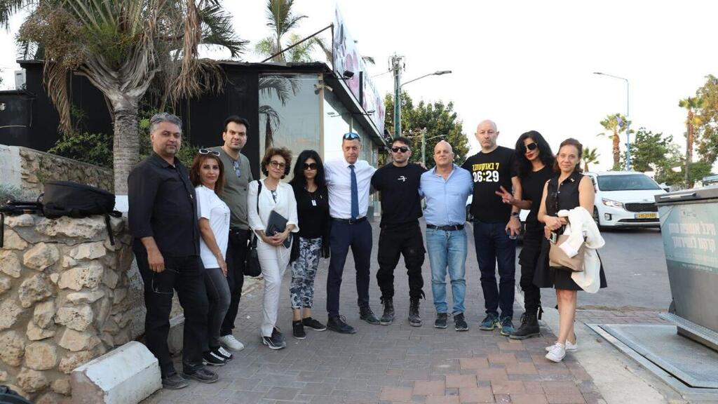 The delegation visits Sderot (Photo: Alon Spiegel) משלחת של גולים איראנים בשדרות