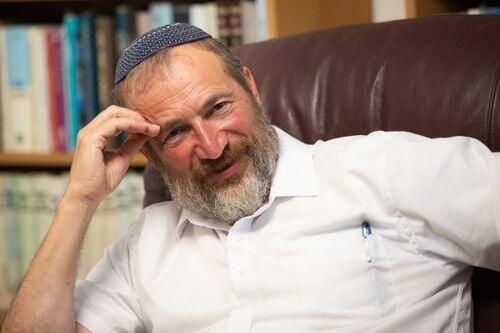 Er-xotinlarga jinsiy xizmatlar korsatadigan juftliklar