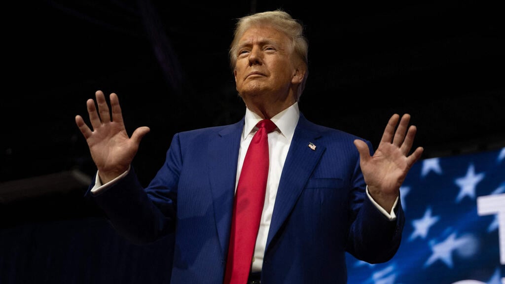 Donald Trump (Photo: SPENCER PLATT / GETTY IMAGES NORTH AMERICA / AFP) דונלד טראמפ עצרת בחירות פנסילבניה ארה"ב