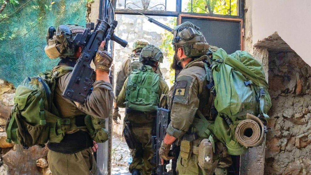 יידרשו עוד שבועות להשלמת המבצעים. הכוחות פועלים בדרום לבנון (צילום: דובר צה"ל) yk14124319