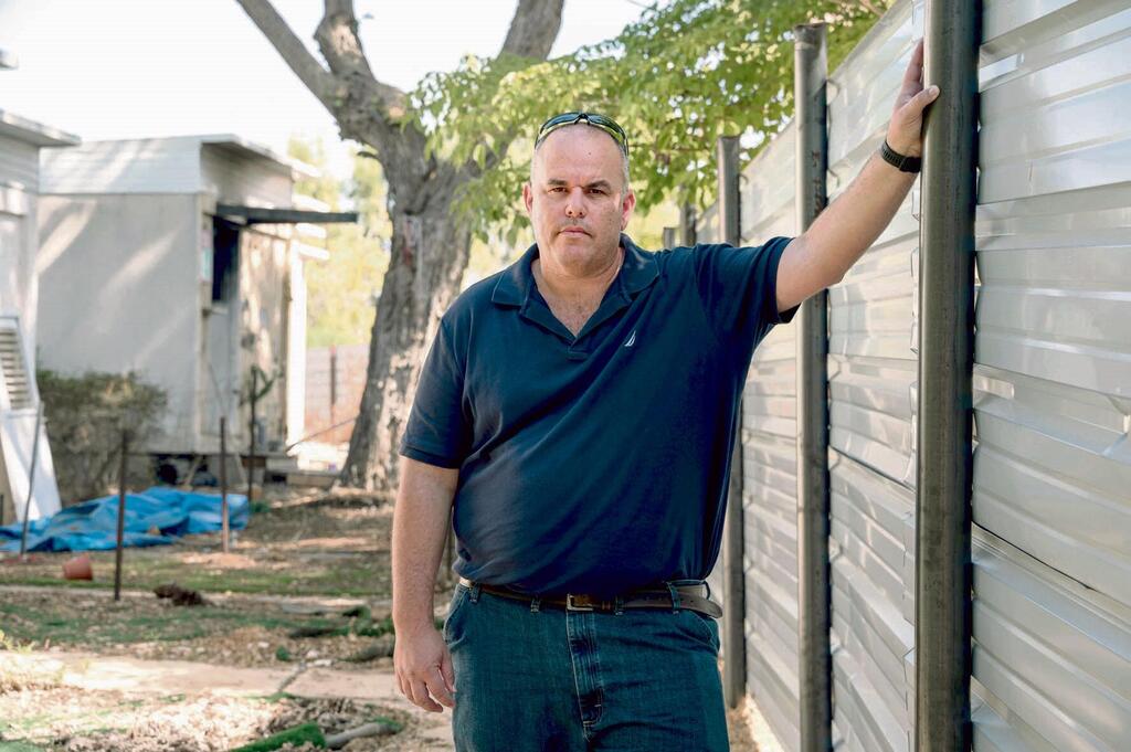 עמיר אלנברג, מנהל השיקום של כפר עזה (צילום: יובל חן) עמיר אלנברג, מנהל השיקום של כפר עזה