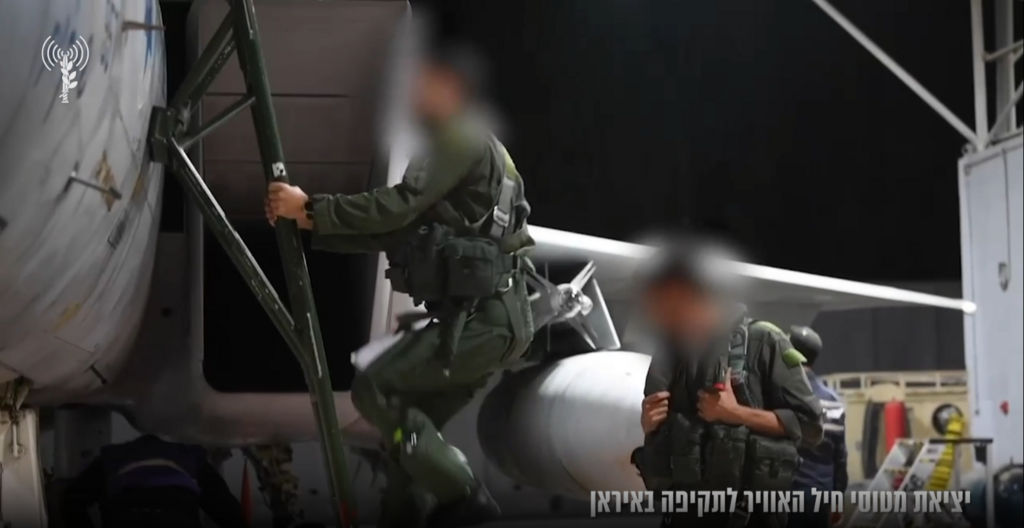 תיעוד מיציאת מטוסי חיל האוויר לתקיפה באיראן