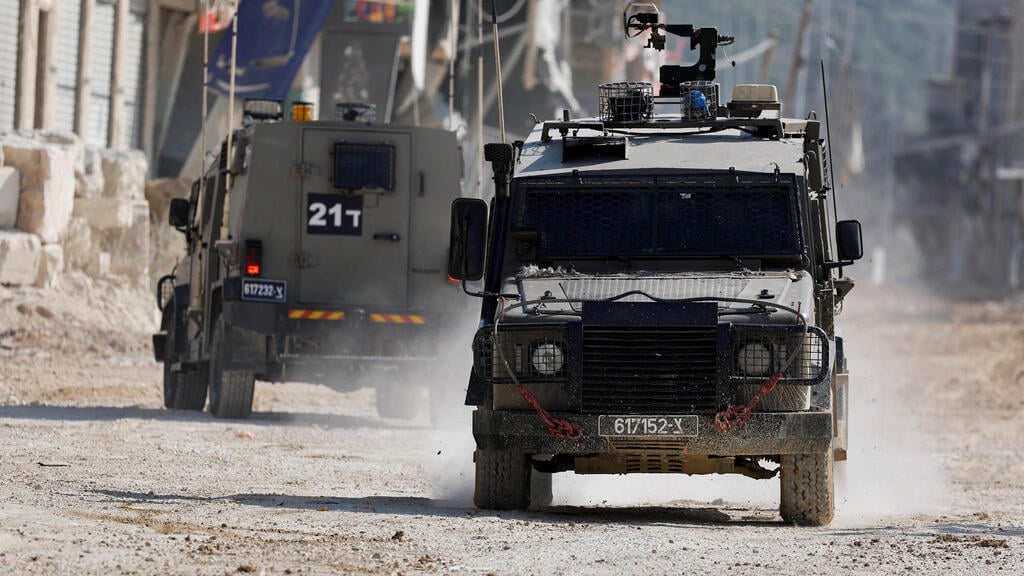 ובטול כרם. הפעילות שם רחוקה מסיום (צילום: REUTERS/Raneen Sawafta) כוחות צה"ל בטול כרם