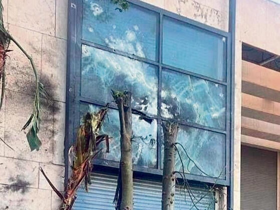 הפגיעה בבית ראש הממשלה בקיסריה לפני כשבועיים. הערכה: ניסיון נוסף לפגוע בו yk14137425
