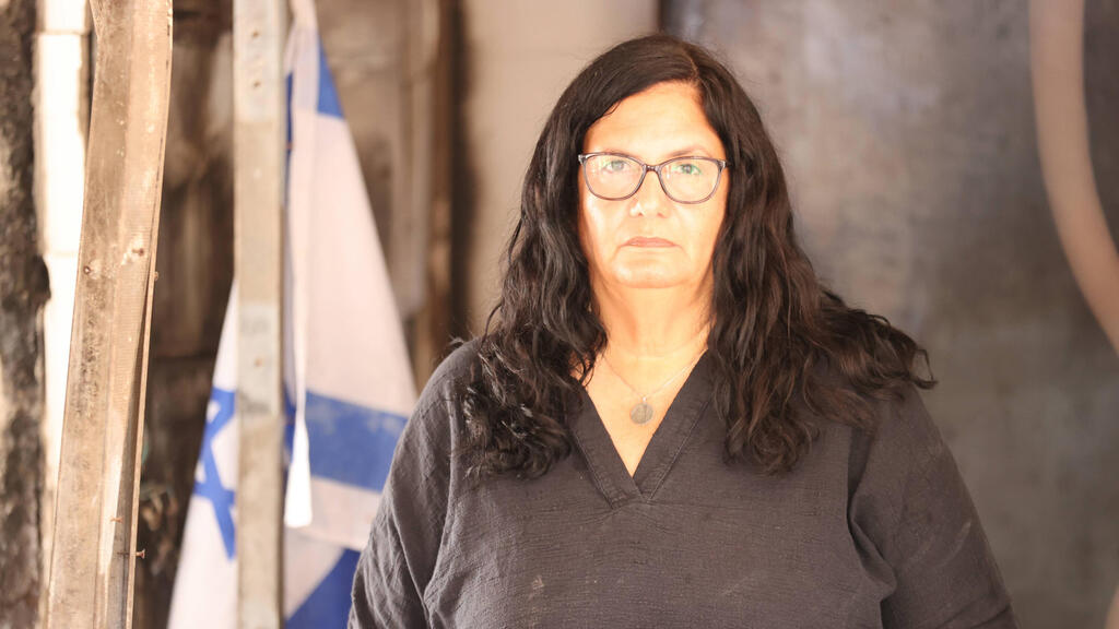 רחלי בנאקוט. "אהבנו את האקשן. נופל קסאם? כולם בממ"דים ואנחנו כבר בשטח" (צילום: גדי קבלו) רחלי בנאקוט, הקמב"צית של קיבוץ בארי