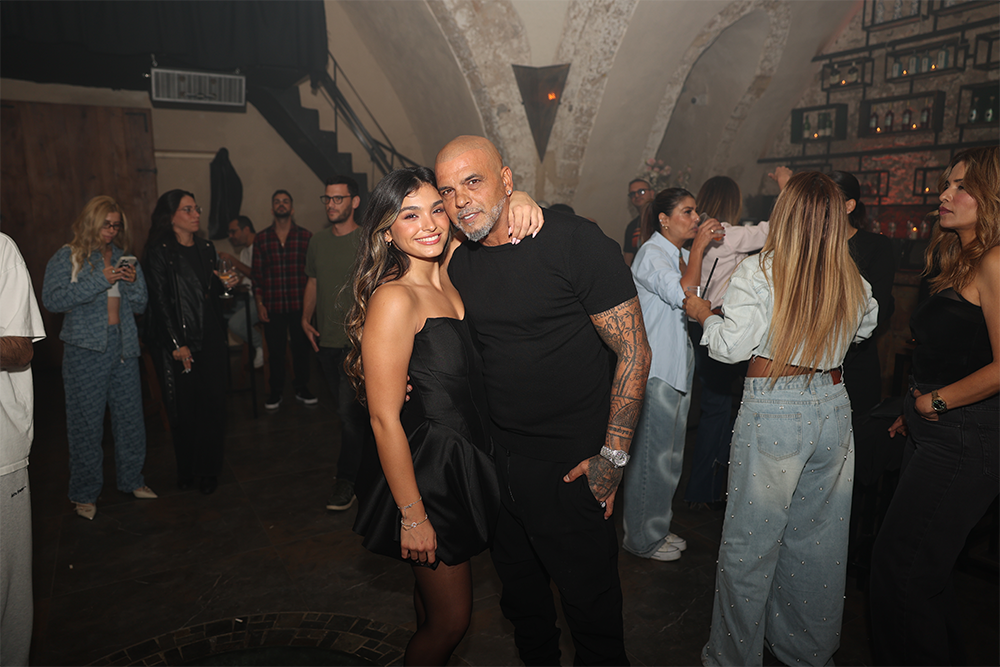 הגיע בזמן מדובאי לחגיגות יום ההולדת. אלין גולן חוגגת 18 (צילום: אור גפן ) יום הולדת 18 אלין גולן
