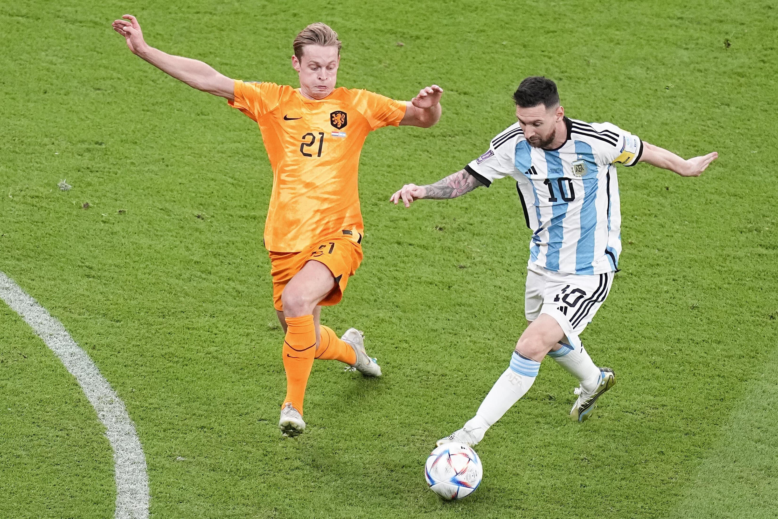 ЧМ-2022: Аргентина победила Нидерланды в невероятном матче 1/4 финала