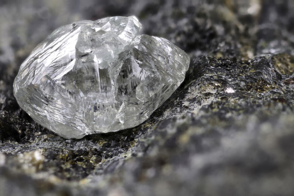 Above outlet ground diamonds