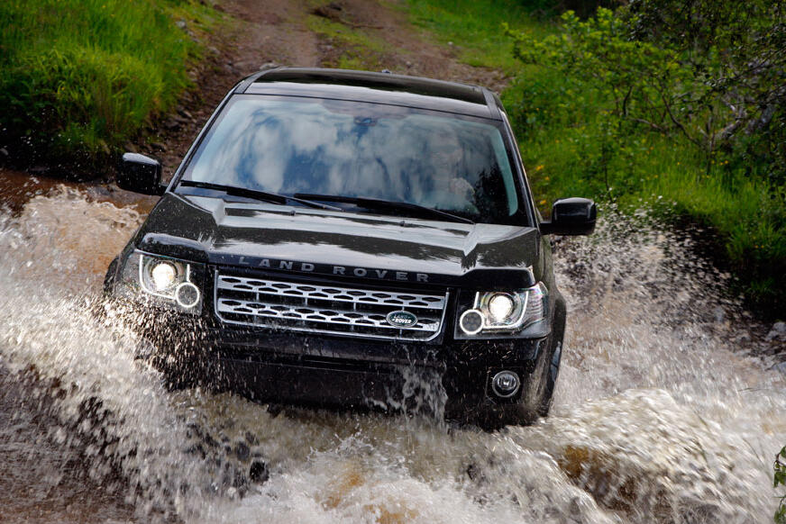 זוכרים את לנד רובר פרילנדר? הוא חוזר, אבל בעיקר כסיני