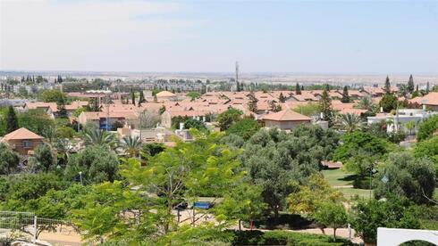 בשטח של חצי דונם: איפה נמכרה וילה עם 8 חדרים בפחות מ-3 מיליון שקל